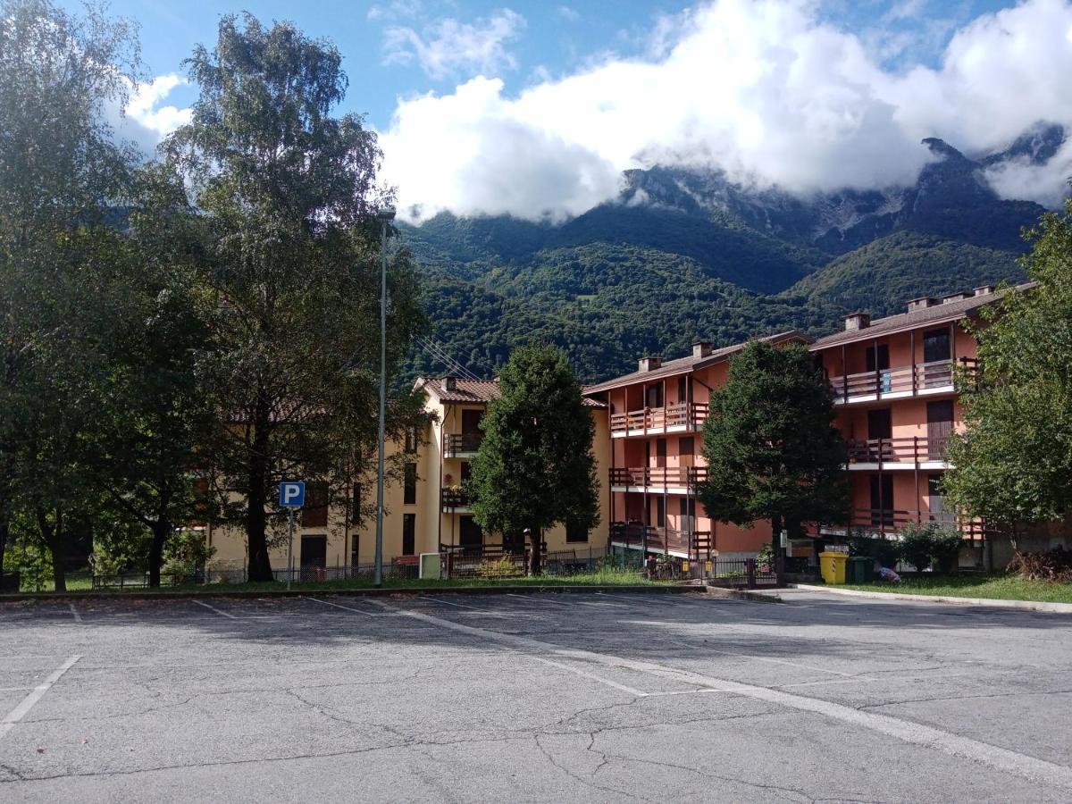 Appartamento Prima Rosa Primaluna Luaran gambar